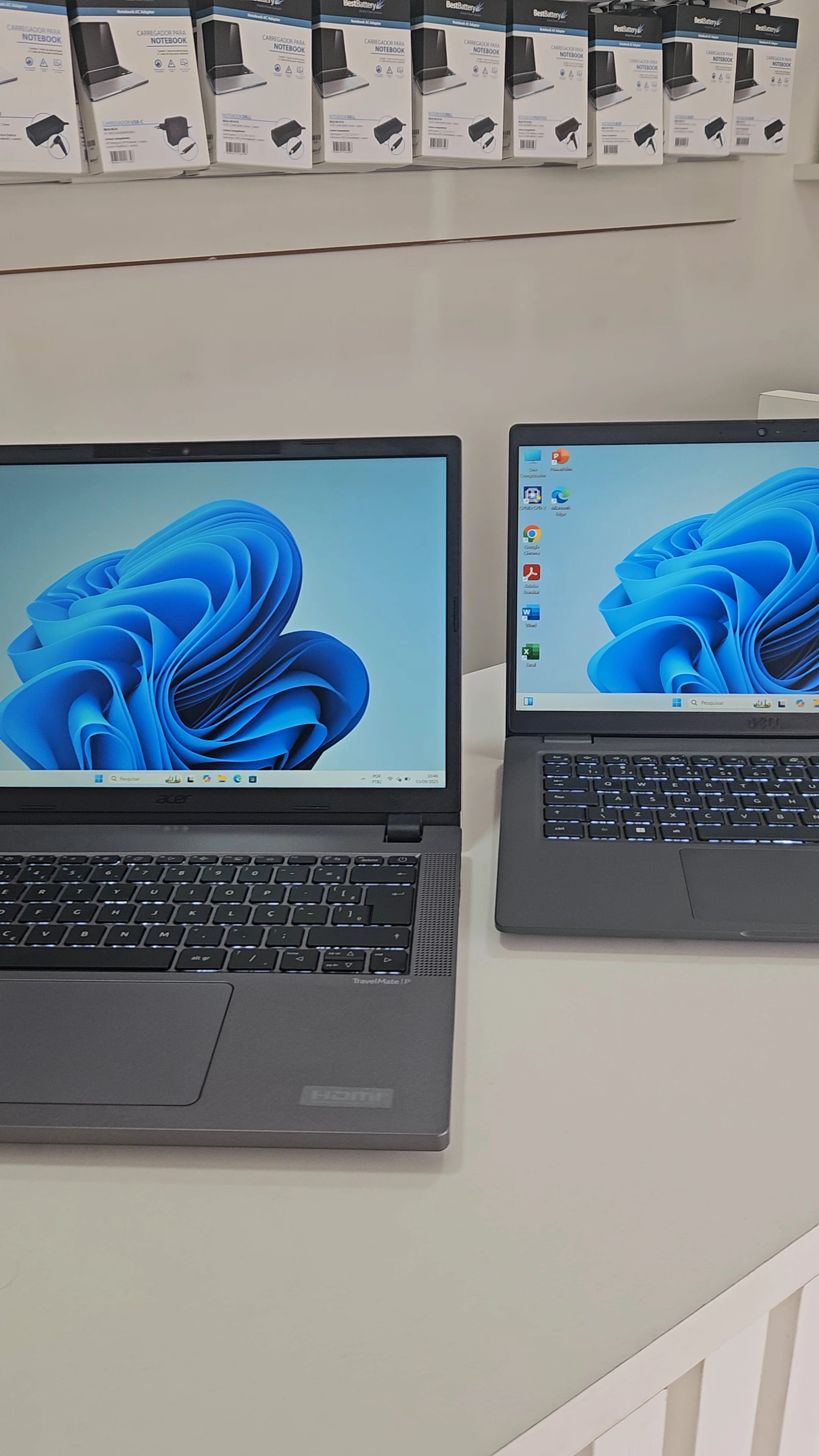 Interior da loja Tech Ti