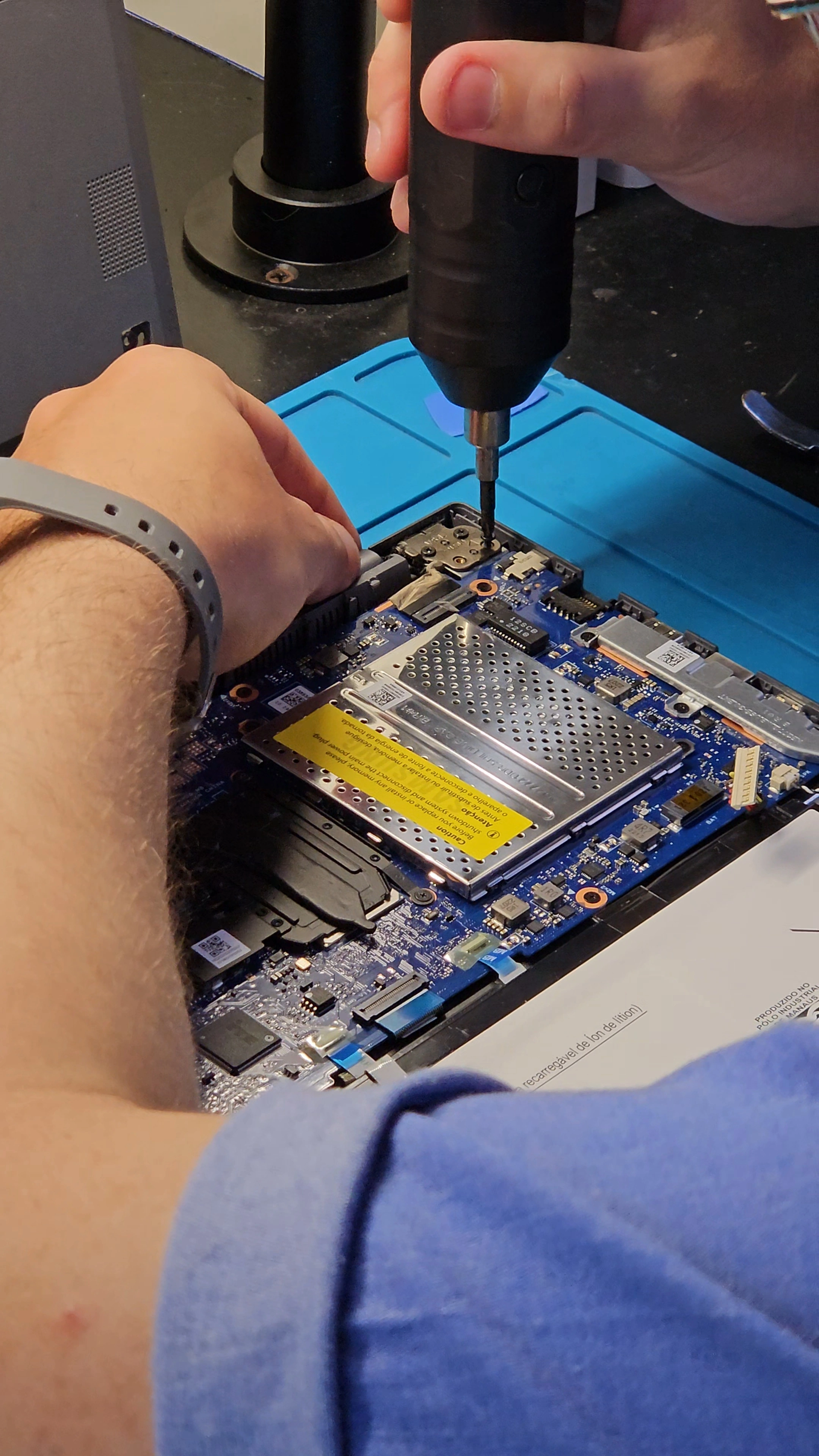 Bancada e estoque Tech Ti